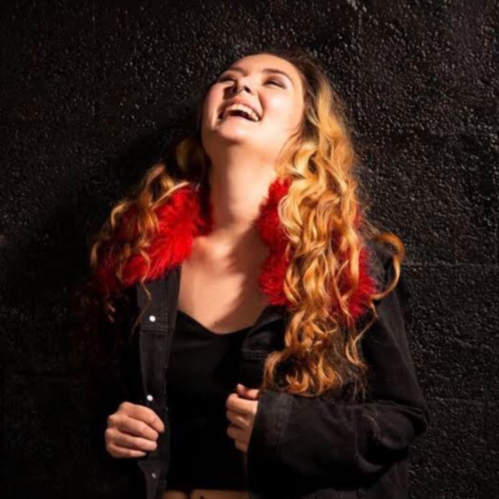 Meet your Posher, Marissa